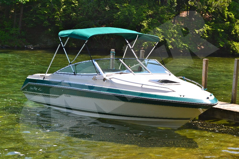 Carver Sunbrella Bimini Top on Sea Ray 