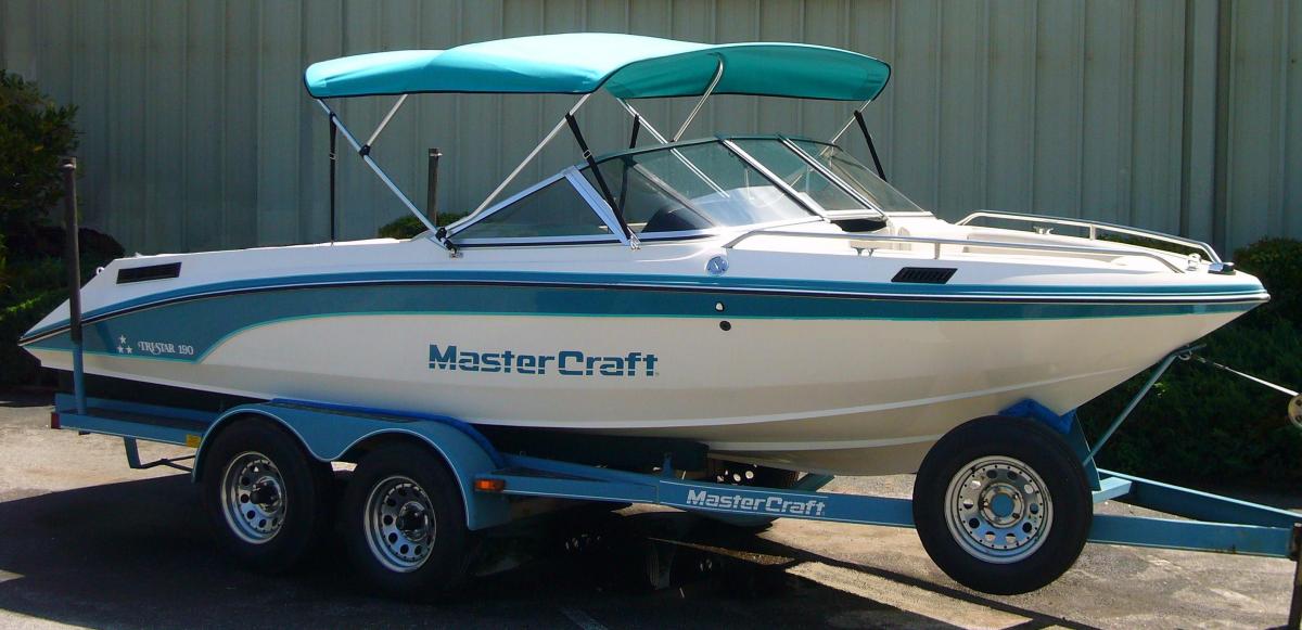 Super Sport with low bimini top